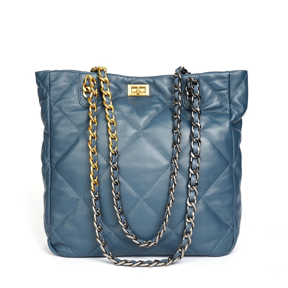 Chic Blue Quilted Shoulder Bag with Chain Straps